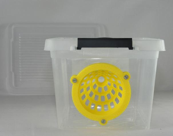 Selectieve hoornaarsval voor gat 58 mm.